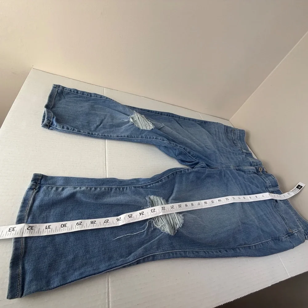 Torrid Bombshell Stretch Skinny Distressed Blue Jeans 20 Super Soft‎